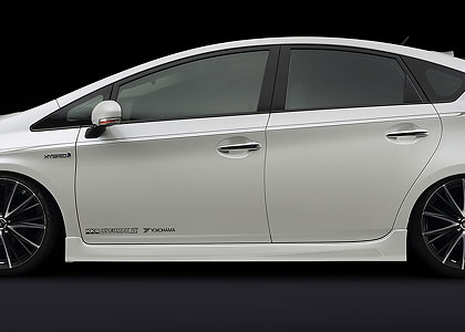 最新デザインの シルクブレイズ 30プリウス プリウス 車用エアロパーツ